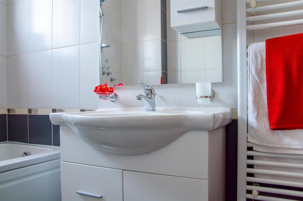 Apartment Roko อูมัค ภายนอก รูปภาพ