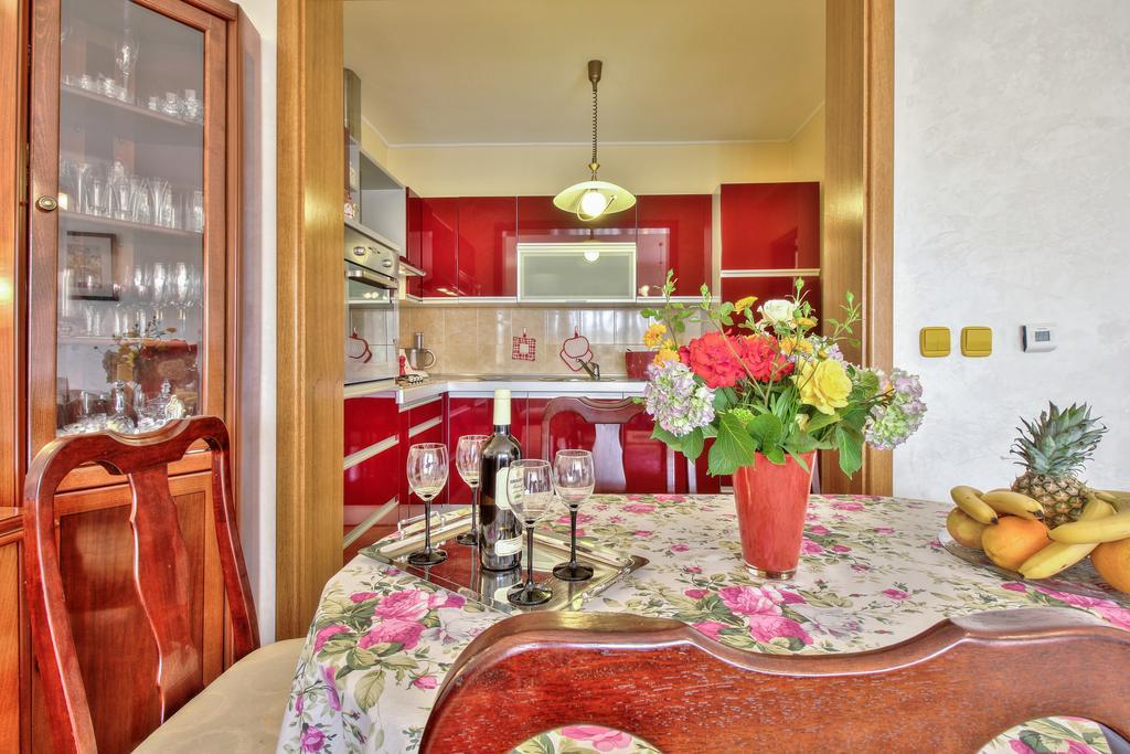 Apartment Roko อูมัค ภายนอก รูปภาพ